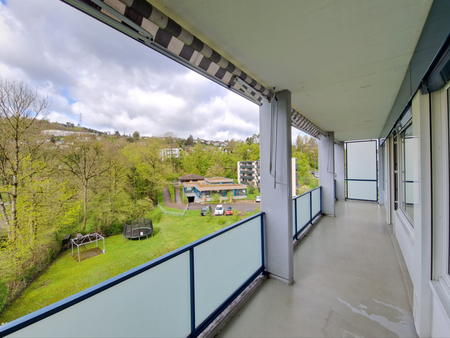 Familienwohnung nähe Schulhaus und Blick ins Grüne! - Photo 2