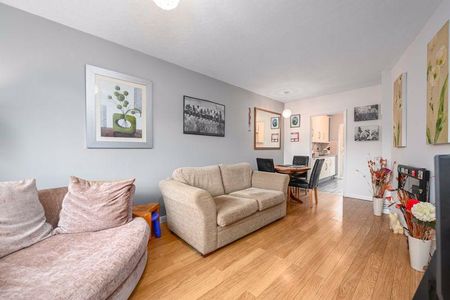 1 bedroom property to rent - Photo 3