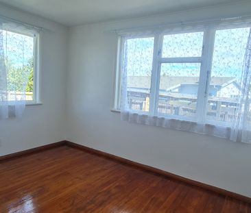Solid Brick Home for Rent - Lawns & Gardens Included - Photo 4