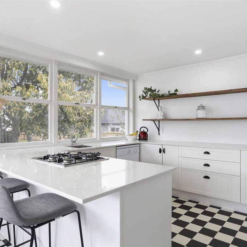 82 Taikaita Road - Photo 1