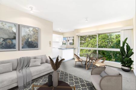 LARGE ONE BEDROOM UNIT IN A SUPERB HARBOURSIDE COMPLEX - Photo 5