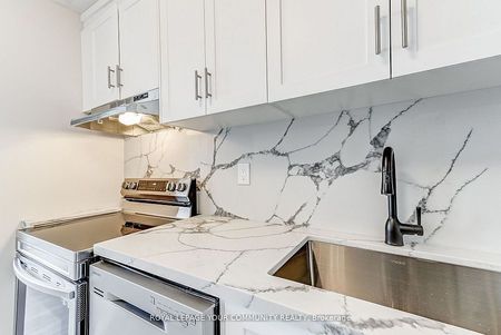 For Lease - 530 Lolita Gardens Unit# 406, Mississauga, Ontario - Photo 3