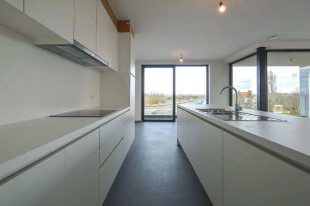 Luxueus nieuwbouwappartement te Oudenburg met 2 slaapkamers + autostaanplaats - Foto 1