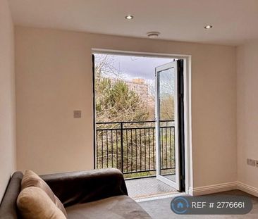 2 bedroom flat to rent - Photo 6