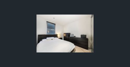 Stylish Urban Sanctuary in Melbourne’s SoughtAfter Victoria Harbour - Photo 5