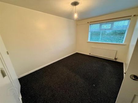 15 Forthill Grove, Newtownabbey, BT36 6QW - Photo 2