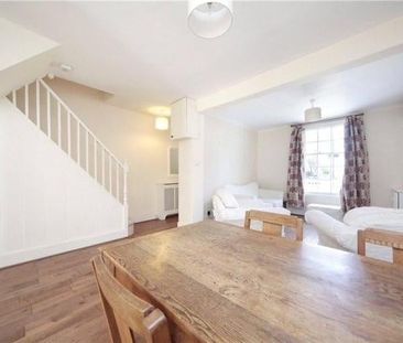 2 Bed Terraced House, Cubitt Terrace, SW4 - Photo 2