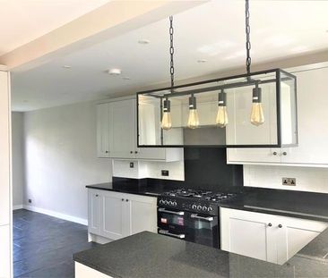 3 bedroom townhouse to rent - Photo 5