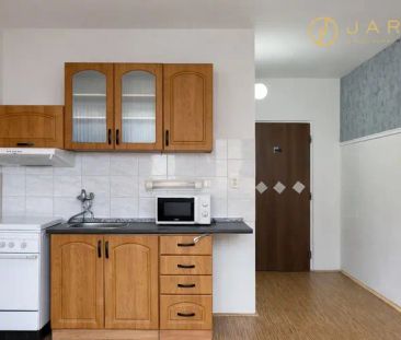 Pronájem 1+1, 35 m - Photo 2