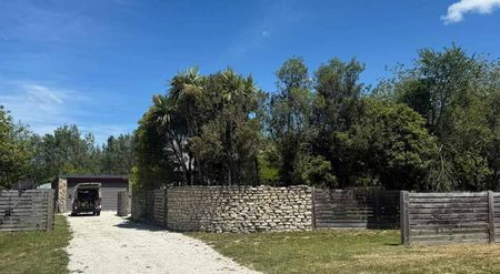 Spacious 3-Bedroom Home with Office - Photo 5