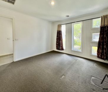 Four Bedroom plus Study or Fifth Bedroom *OPEN FOR INSPECTION SATURDAY 19TH SEPTEMBER 2024 10:00 - 10:15 AM - PLEASE REGISTER TO VIEW* - Photo 2