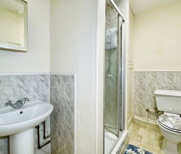 Fore Street, TIVERTON - Photo 1