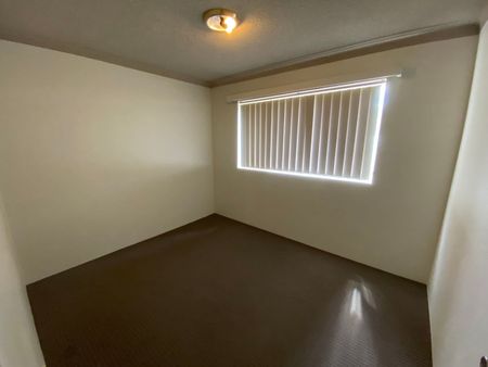 AFFORDABLE LIVING! - Photo 3