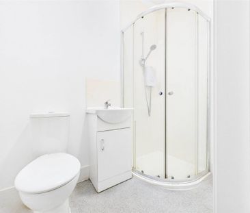 Property to rent - Photo 6