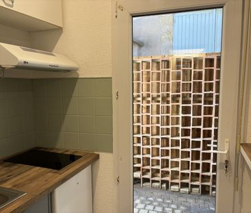 Location Appartement 1 pièce 23m² BORDEAUX 33000 - Photo 4