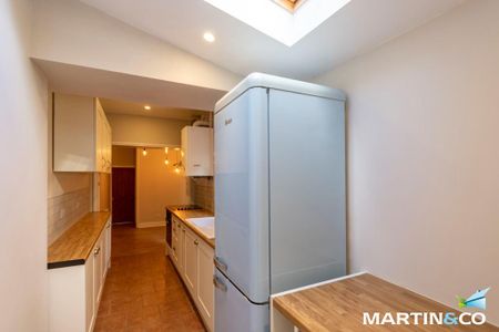 2 bedroom terraced house to rent - Photo 2