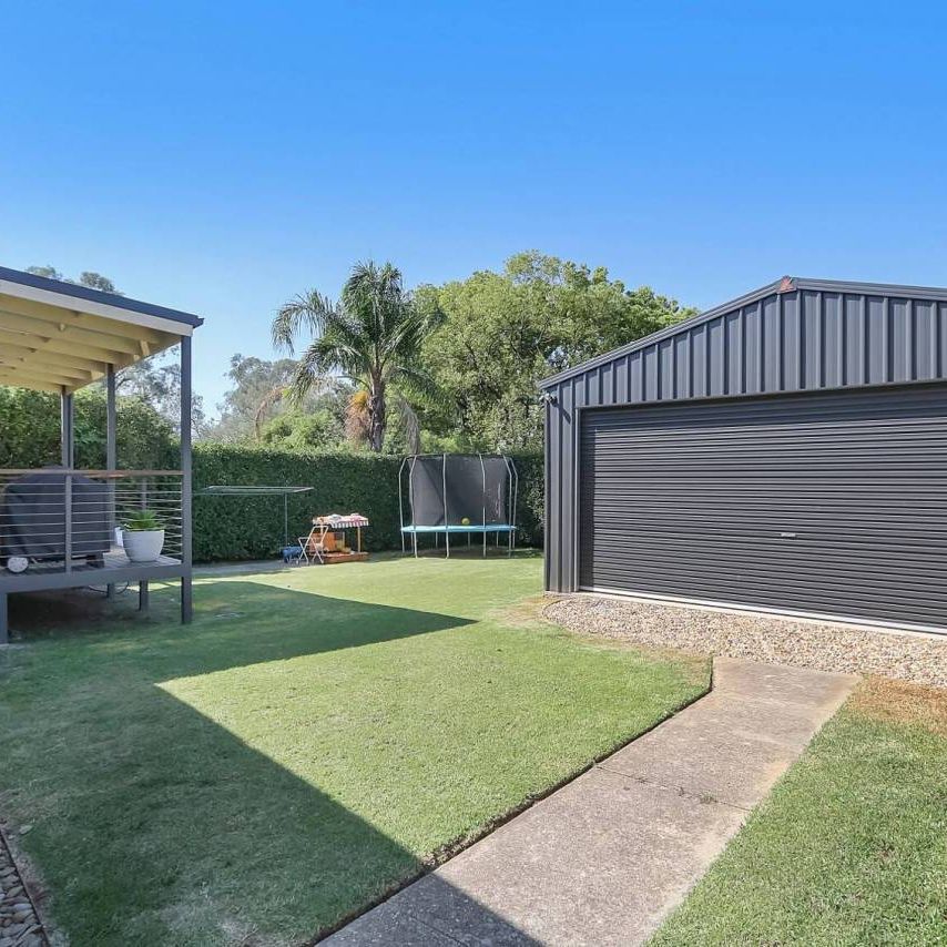 IMPECCABLY WELL PRESENTED HOME! - Photo 1