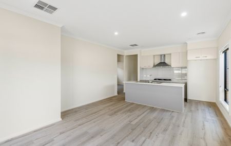 52 Eagle Road, Armstrong Creek VIC, Belconnen - Photo 2