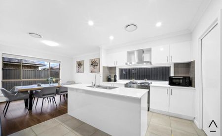 Modern Family Living in a Prime Leppington Location - Photo 3