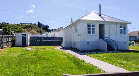 ONE BEDROOM TOWNHOUSE - Photo 4