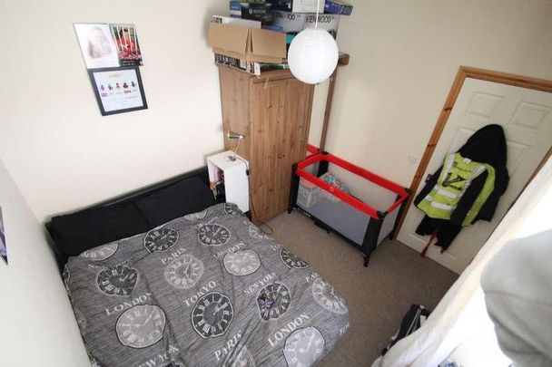 High Street, BS15 - Photo 1