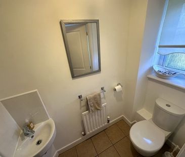 Calder Gardens, Nottingham, NG13 - Photo 4