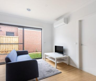 6 Ostic Way, Tarneit VIC, Belconnen - Photo 2