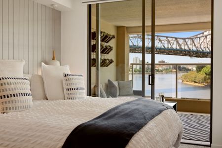 Fully Renovated 2-Bedroom Riverfront Apartment with Stunning River Views - Photo 3