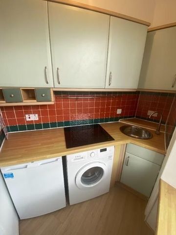 1 bedroom flat to rent - Photo 3