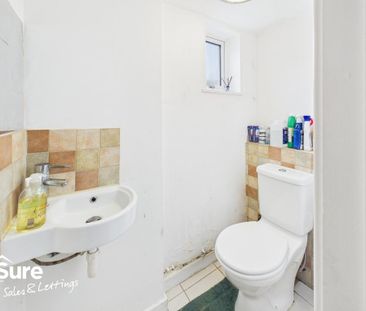 1 bedroom semi-detached house to rent - Photo 6