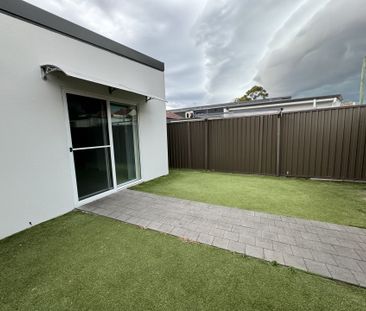 Rockdale - Photo 1