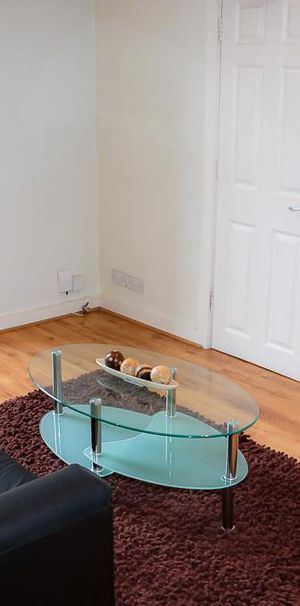 2 bedroom house to rent - Photo 1