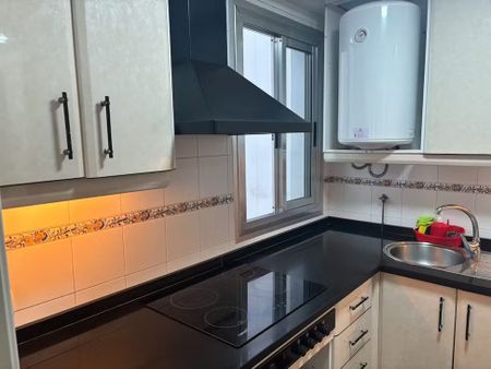 Calle Padre Méndez Casariego, Sevilla, Andalusia 41003 - Photo 3