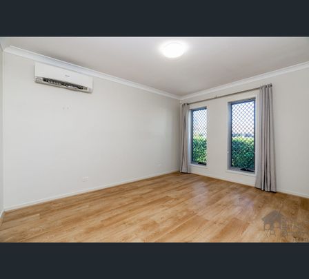 70 Messara Circuit, Durack, Qld 4077 - Photo 1