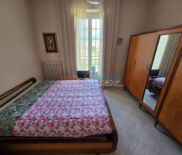 Appartamento via Giuseppe Garibaldi 10, Marina di Carrara, Carrara - Photo 1