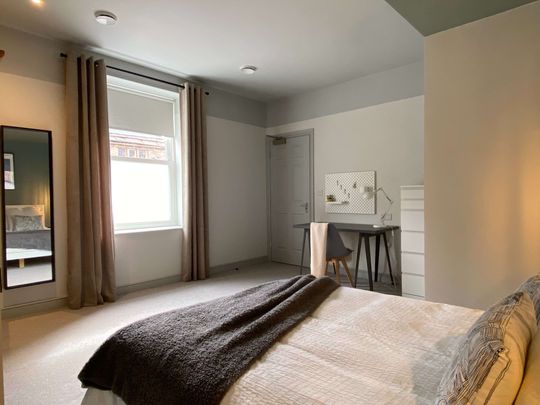 Luxury Eco friendly Co-Living home - Photo 1