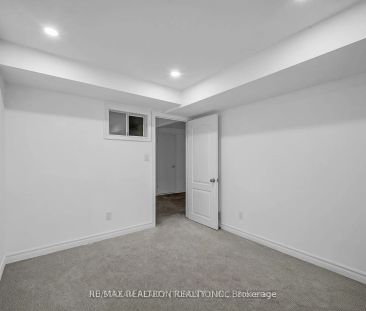 26 Bendale Boulevard #(Lower) - Photo 6