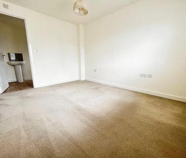 4 bedroom house to rent - Photo 3