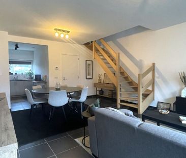 Woning te huur in Kortrijk voor € 975 met 3 slaapkamers - Photo 1