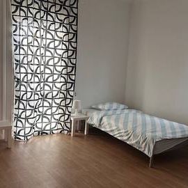 Västra Tunagatan 12 - Photo 2