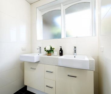 5/107 Walpole Street, Kew VIC 3101 - Photo 2