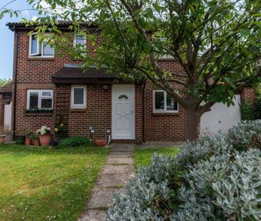 Dukes Ride, North Holmwood, DORKING - Photo 6