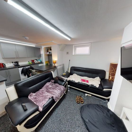 7 Thornville Terrace, Leeds, LS6 1JT - Photo 1