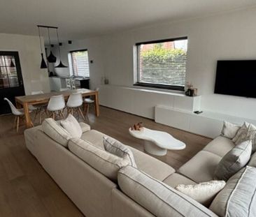 Woning te huur in Oedelem voor € 1.600 met 3 slaapkamers - Photo 1