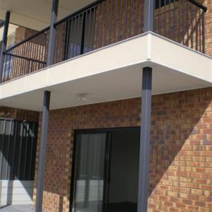 Modern 3-Bedroom Townhouse with Garage & Great Features - Photo 2