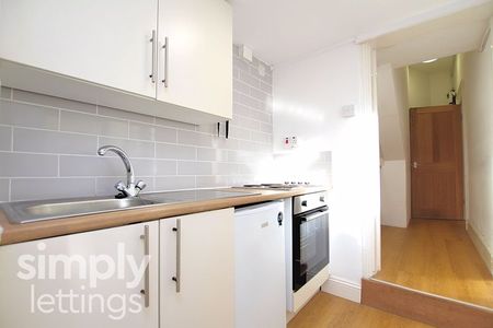 1 Bed property for rent - Photo 3