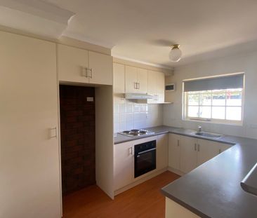 Comfortable & Convenient Unit in Mitchell Park - Photo 5