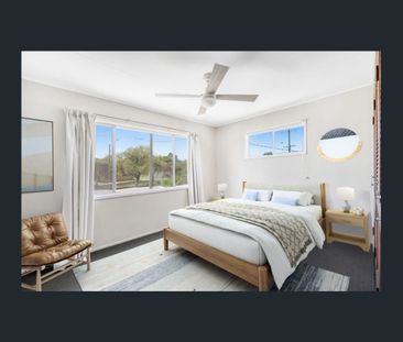 32 Ashmole Rd, Redcliffe, Qld 4020 - Photo 6