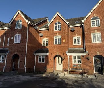 3 Bedroom Semi Detached To Let - Photo 4