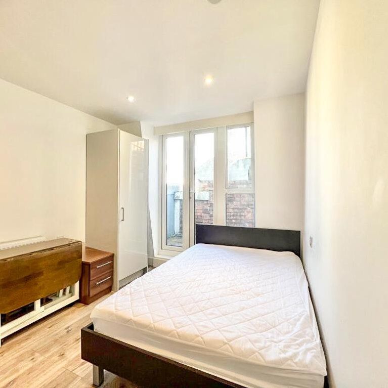 313 Kilburn High Road, Kilburn, London - Photo 1